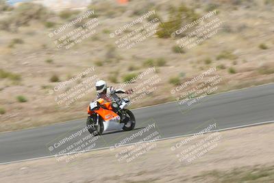 media/Apr-20-2025-AHRMA (Sun) [[393a79c373]]/Race/Group 11 early race/Turn 4b/